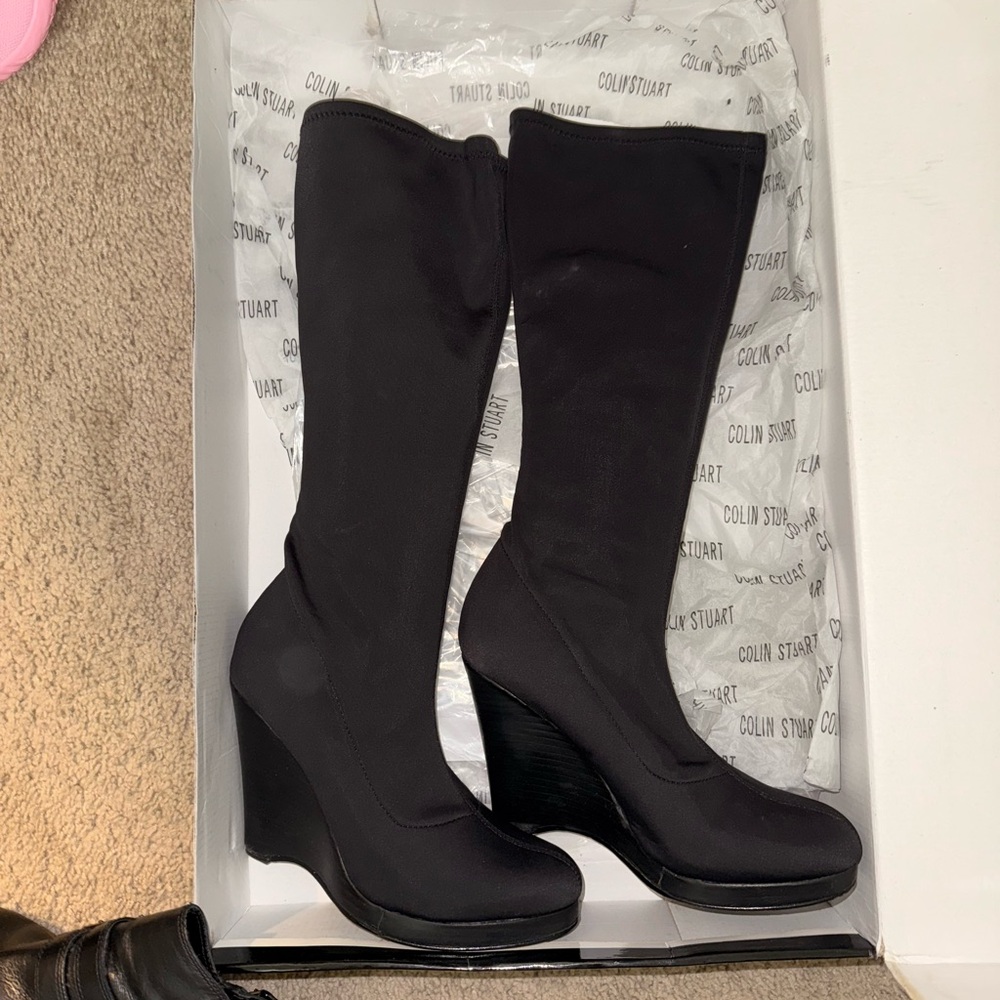 Colin Stuart Black Wedge Shoes Elegant Design